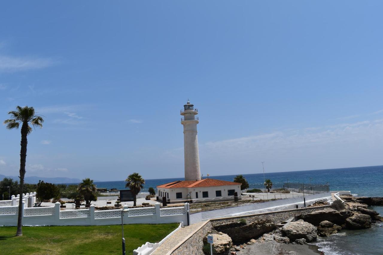 Fantastic Studio - Beachfront Leilighet Torrox Eksteriør bilde