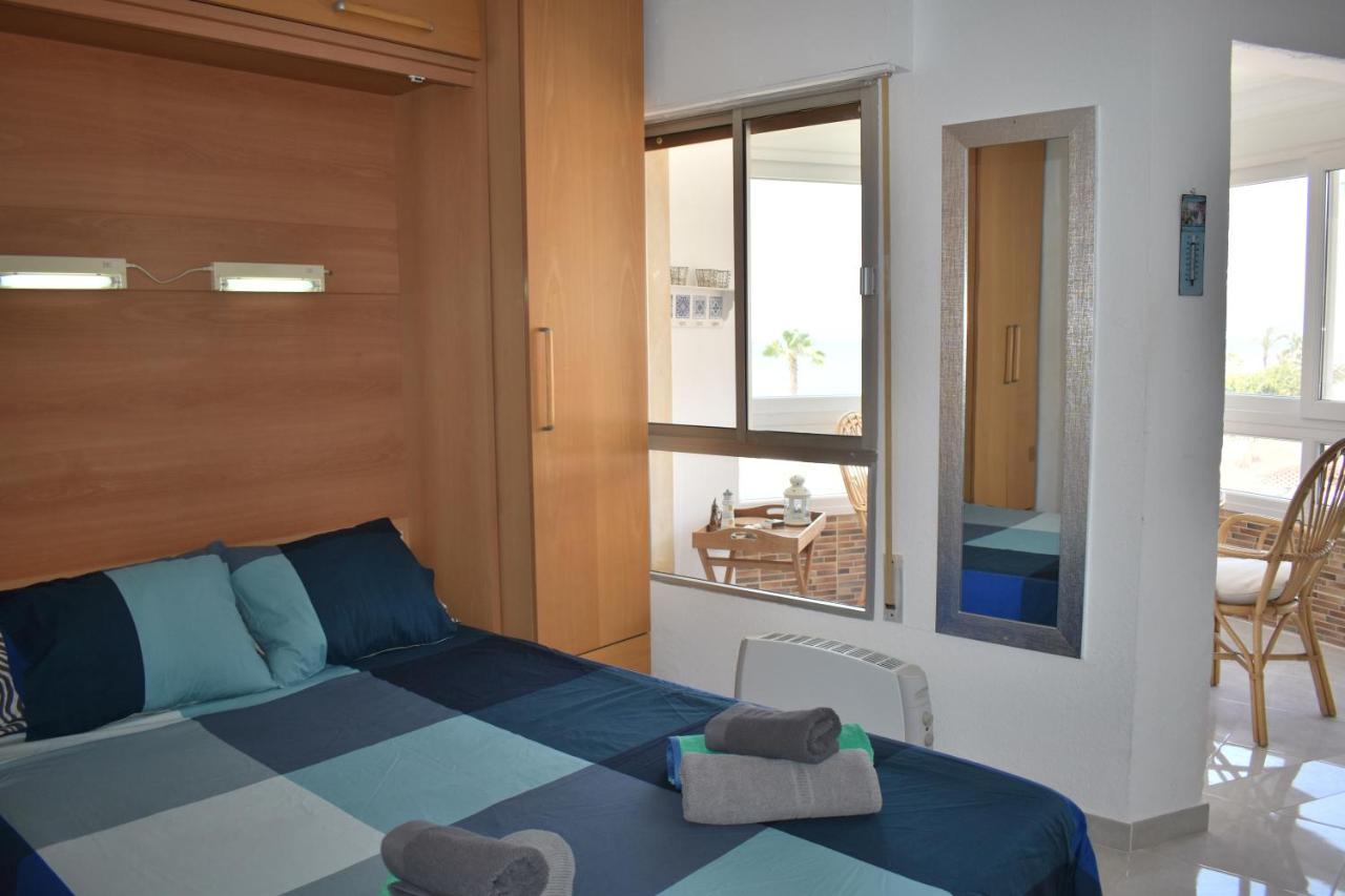 Fantastic Studio - Beachfront Leilighet Torrox Eksteriør bilde
