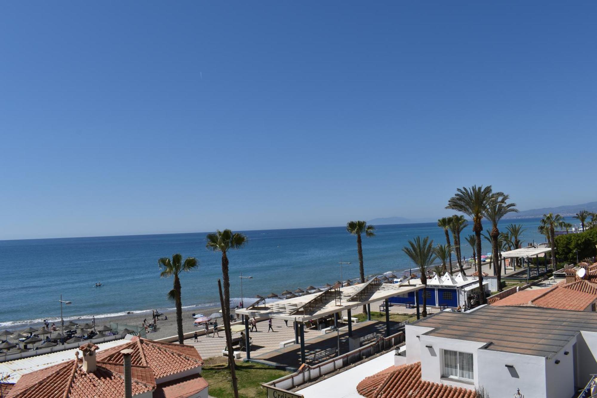 Fantastic Studio - Beachfront Leilighet Torrox Eksteriør bilde